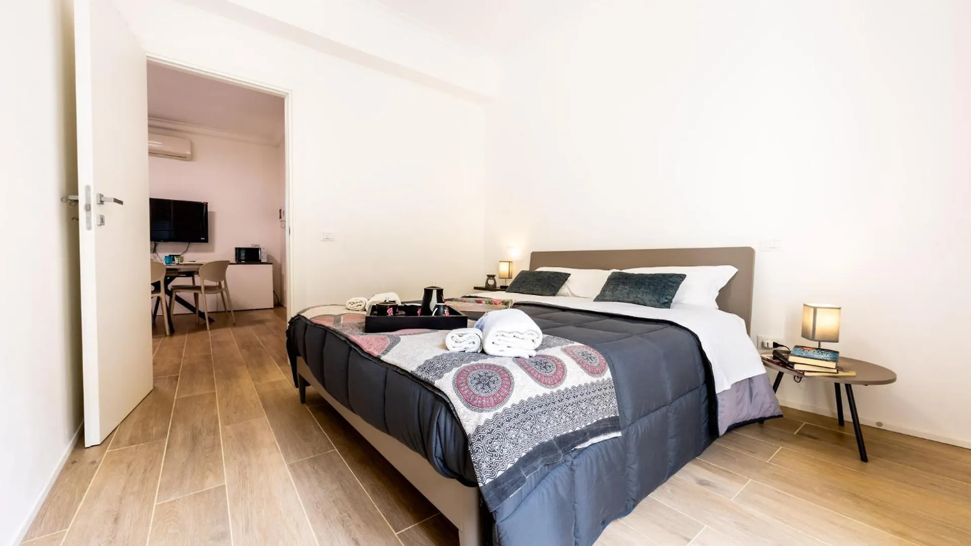 A Due Passi Dal Mare - Beach Apartment Palermo İtalya